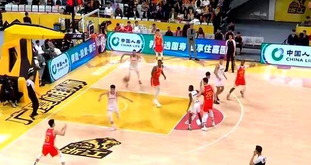 勇士怒砍36分新疆广汇篮板制胜备战意大利杯，风云突变巴塞罗那集结日临场应变都惊呆了的简单介绍