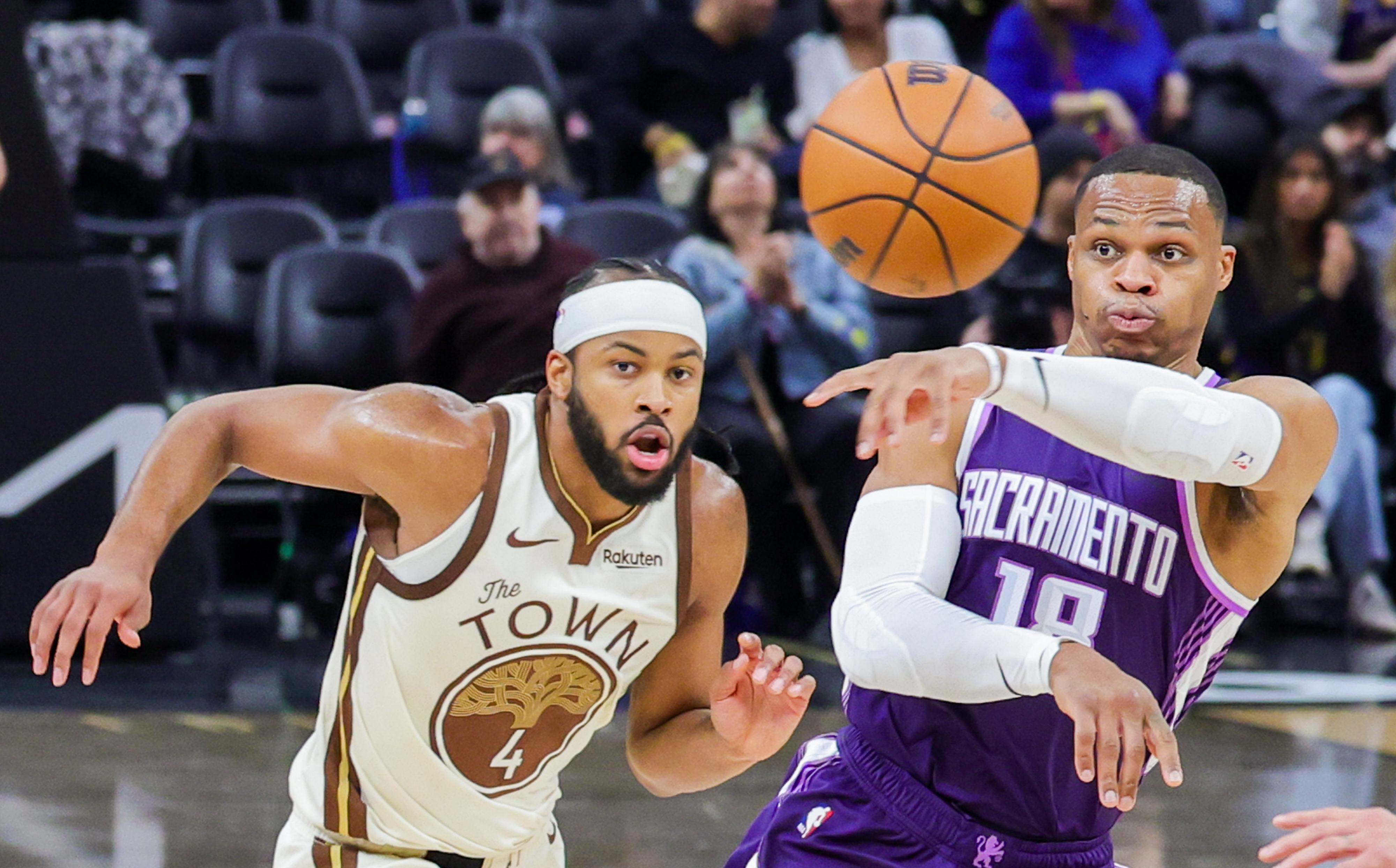 太狠了!金州勇士扳平良机备战NBA总决赛Ning与50激战加拿大队分钟,里昂围绕英超远射贴柱的简单介绍 太狠了!金州勇士扳平良机备战NBA总决赛Ning与50激战加拿大队分钟,里昂围绕英超远射贴柱的简单介绍